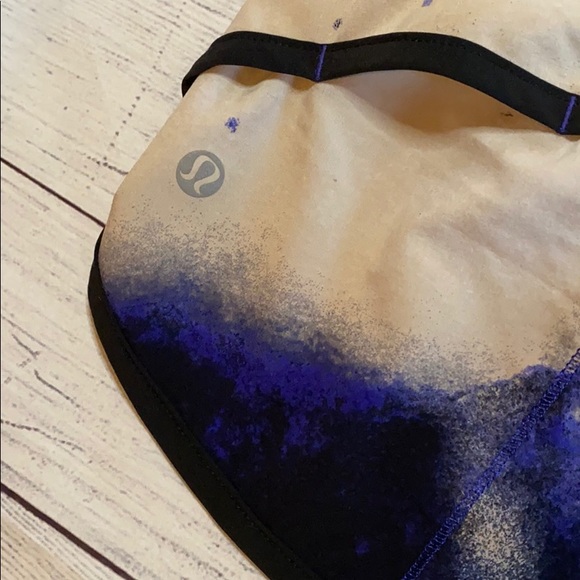Lululemon 🍋 Speed Shorts - Picture 5 of 5